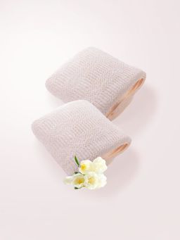 The Better Home - 2 Microfiber Bath Towels-Beige (M)