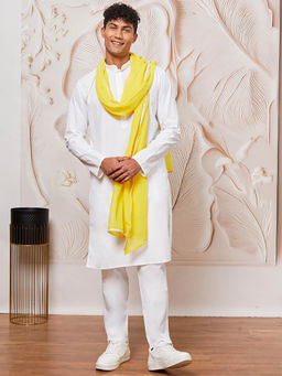 Vastramay - Mens White Solid Kurta with Pyjama and Lace Border Dupatta (Set of 3)