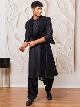 Vastramay - Mens Black Solid Kurta with Patiala Salwar and Sequined Dupatta (Set of 3)