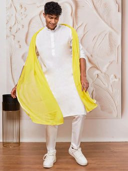 Vastramay - Mens White Solid Kurta with Pyjama and Lace Border Dupatta (Set of 3)