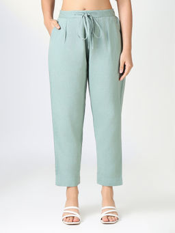 SHOWOFFFF - Women'S Green Solid Slim Fit Trousers