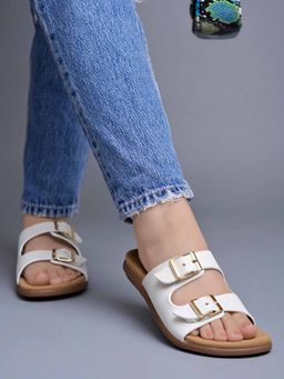 Shoetopia - Stylish Solid White Flats for Girls