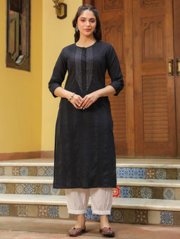 SAVI - Black Cotton Detailed A-Line Detailed Kurta