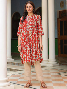 SAVI - Red Cotton Printed Pintuck Detailed Kurta