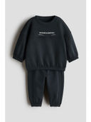 Black color option, Currently selected