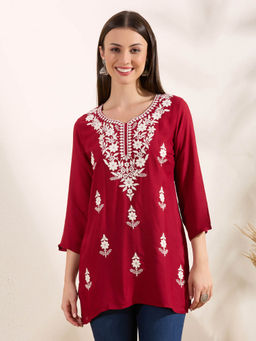 FASHOR - Women Red Embroidered Straight Fit Kurti