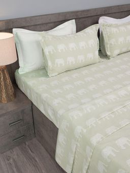 House of Owlet - Green Mandala Elephant Print Cotton Super King Size Bedsheet With 2 Pillow Covers