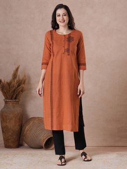 Kami Kubi - Women Orange Cotton Textured Kurta