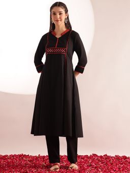 Vbuyz - Women Black Printed A-Line Cotton Stitched Kurta