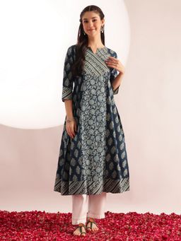 Vbuyz - Women Aqua Blue Floral Print Fit and Flare Cotton Stitched Kurta