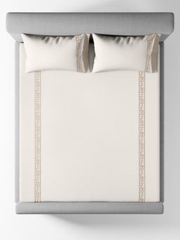 SANSAAR A D'DECOR BRAND LIVE CONSCIOUSLY - Amoria Bright White Bedsheet with 2 Pillow Covers (King)