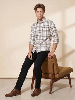 Peter England - Men White Slim Fit Check Full Sleeves Casual Shirt