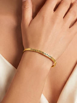 Joker and Witch - Joker & Witch Strong Is The New Pretty Gold Mantra Kada