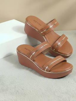 Metro - Womens Tan Casual Wedges Heels