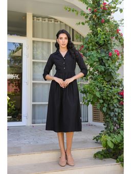 Jisora - Women's Black Solid Cotton Flex Dress