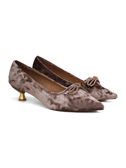 Sherrif Shoes - Beige Casual Solid Pumps