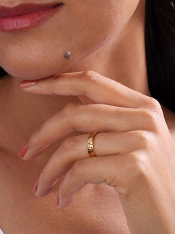 Mia by Tanishq - Rhythmic Radiance 14 KT Gold Finger Ring (6)