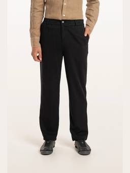 TERRA LUNA - Black Vito Men's Smart Fit Pant
