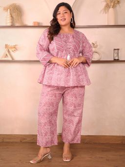 Indietoga Plus Size - Womens Pink Geometric Print Cotton Longline Co-Ord Set