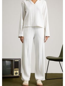 Muvazo - Tactile Stripes White Pajama