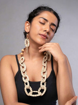 WHE - Sabai Grass Handweaving Loop Necklace
