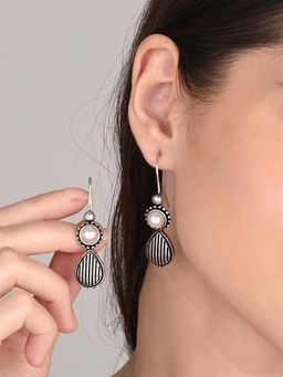 Anvik - Silver Plated Drop Earring