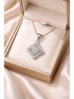 RUHA JEWELS - Chic Silver Pendant Necklace