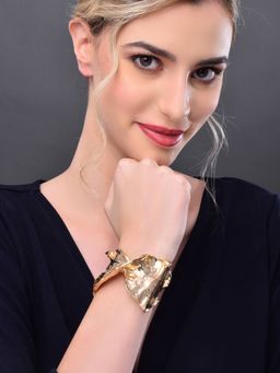 REENISAA - Gold Hammered Statement Cuff