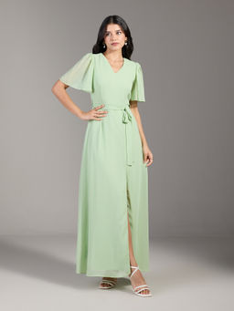 Twenty Dresses by Nykaa Fashion - Light Green Solid V Neck Maxi Gown with Belt (Set of 2)