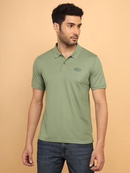 Wrangler - Men Solid Green Collar Regular Fit Polo T-Shirt