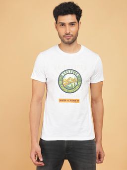Wrangler - Men Printed White Crew Neck Regular Fit T-Shirt