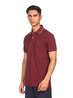 Arrow - Sports Men Burgundy Tipped Cotton Solid Polo T-shirt