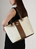 Off White color option