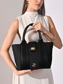 Black color option, Currently selected