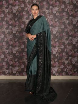 Odette - Women Green Lycra Colorblock Saree