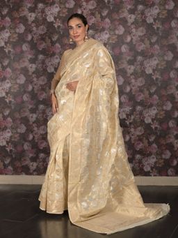 Odette - Women Cream Cotton Blend Woven Saree with Unstitched Blouse