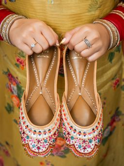 LORYPHILORY - Husn Jahan Multi-Color Juttis