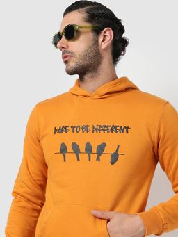 Campus Sutra - Men Graphic Print Hooded Sweatshirt