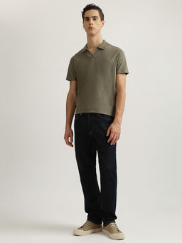 LINDBERGH - Men Olive Solid Collared Short Sleeves Polo T-Shirt