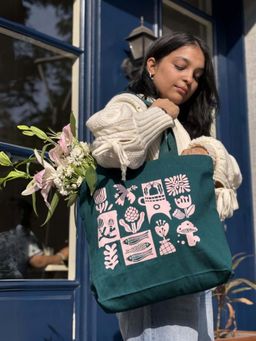 EcoRight - Large Zipper Tote Bag - Matisse Collage