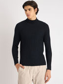 Blue color option, Currently selected