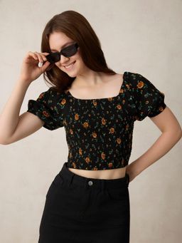 Outzidr - Black Fitted Vacay Top with Smocking Detail