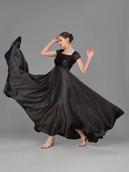 Miss Chase - Womens Black Square Neck Short Sleeve Embellished Fit and Flare Gown