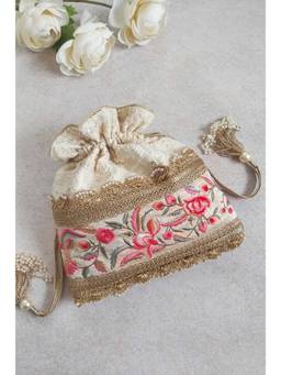 AMYRA - Serenade Threadwork Potli Cream