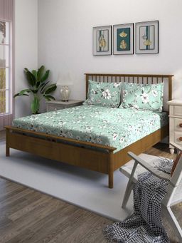 Swayam - Green Floral 210 TC Pure Cotton Bedsheet with Pillow Covers