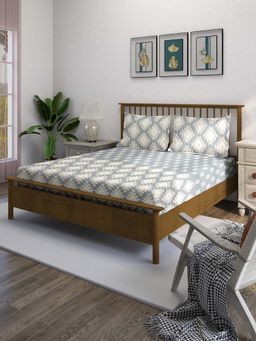 Swayam - Beige Geometric 210 TC Pure Cotton Bedsheet with Pillow Covers