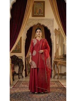 Bhavyata - Womens Silk Embroidered Maroon Kurti with Palazzo and Dupatta