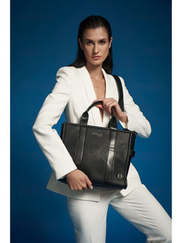 Hamster London - Black Solid Pu Handbag and Detachable Strap