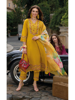Autumnlane - Tuba Yellow Pakistani Full Kurta with Pant and Dupatta (Set of 3)