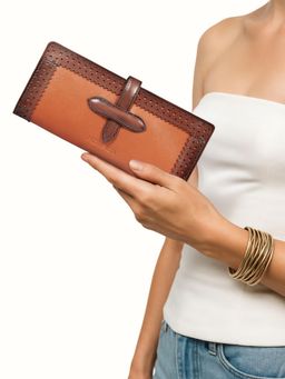Hidesign - Churro W3 Genuine Leather Womens Bifold Wallet - Orange